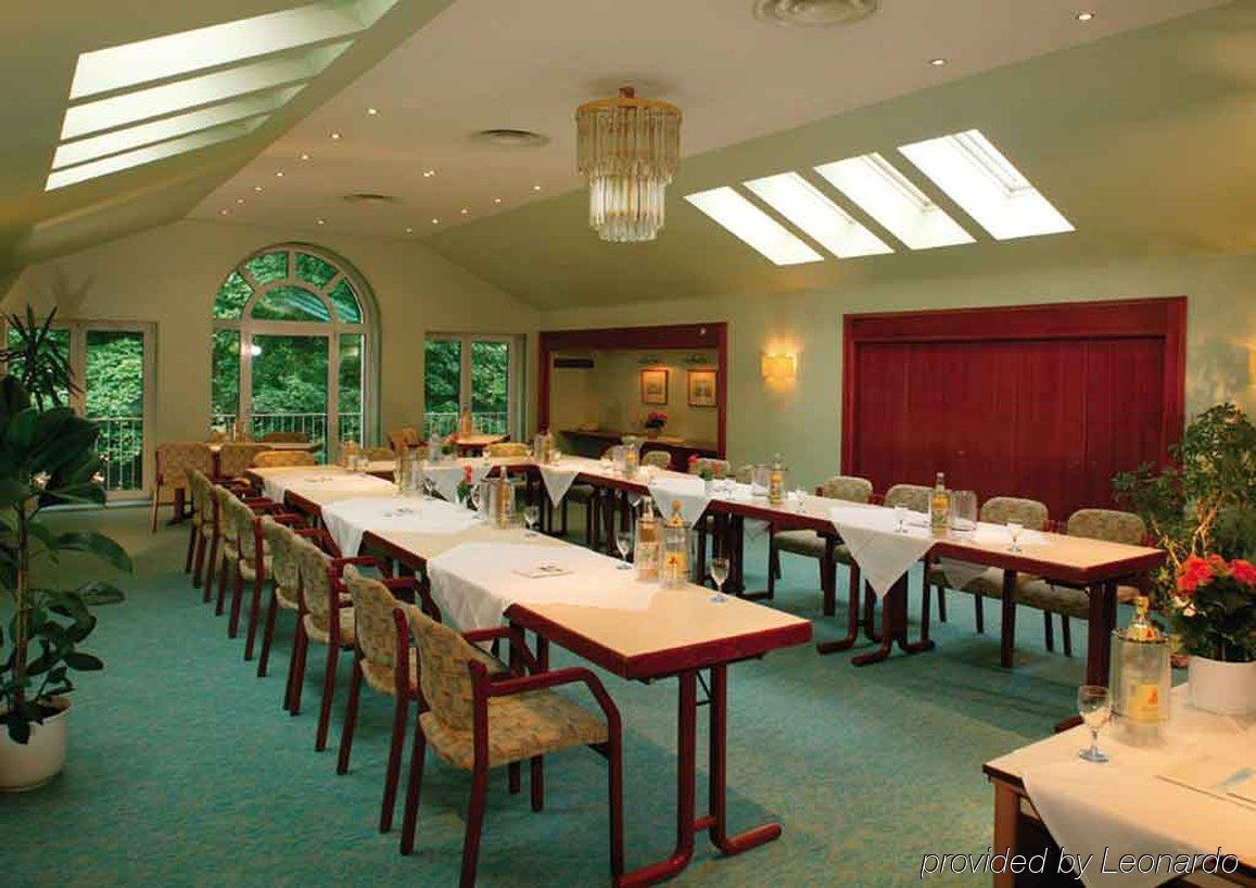 Parkhotel Stadtallendorf Restaurante foto